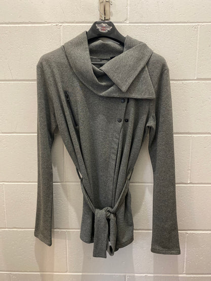 Maglione con collo alto e cintura grigio